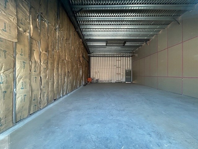 More Photos Of 2411 Jacaman Rd, Laredo Storefront For Lease