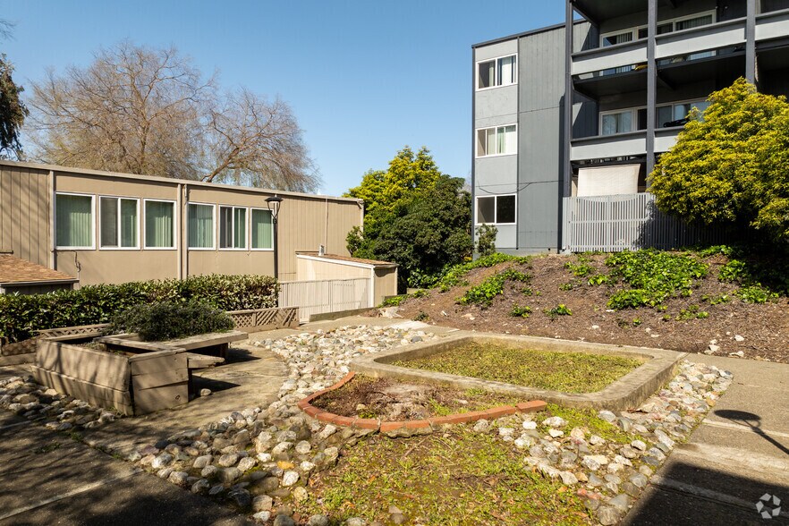 More Photos Of 201 Avian Dr, Vallejo Apartments For Sale