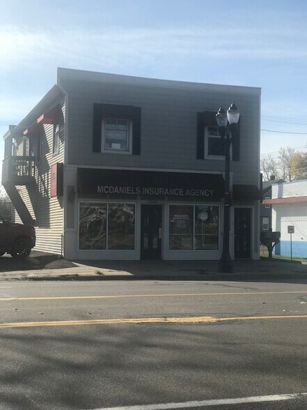 More Photos Of 2200 E Michigan Ave, Lansing Coworking Space