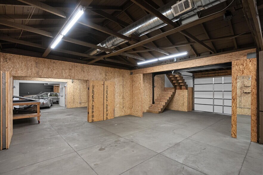 More Photos Of 5244 Vineland Ave, North Hollywood Loft Creative Space For Lease
