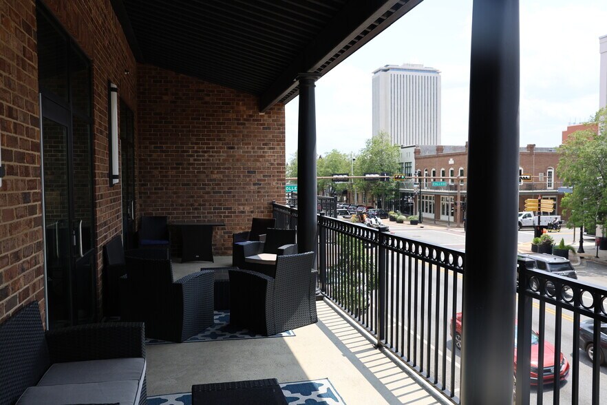 More Photos Of 113-123 S Monroe St, Tallahassee Office For Sale