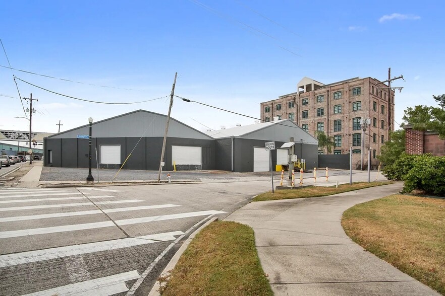 Primary Photo Of 2123 Tchoupitoulas St, New Orleans Warehouse For Lease