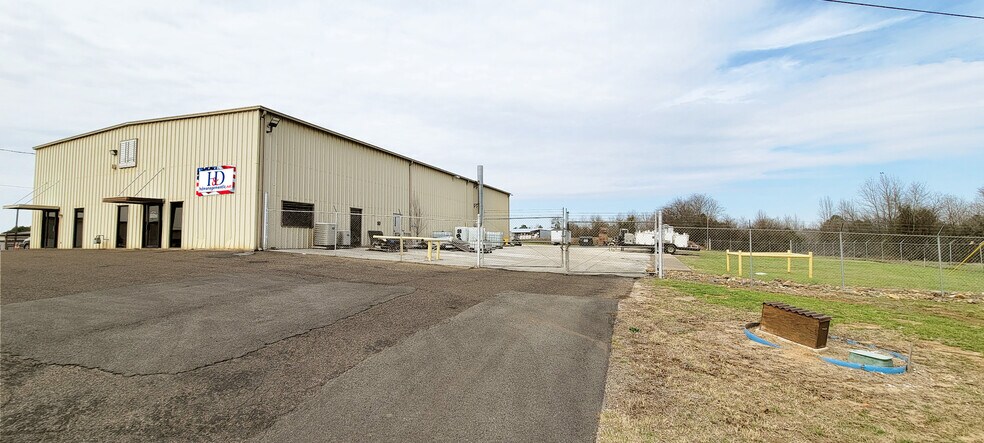 More Photos Of 6099 FM 2767, Tyler Industrial For Lease