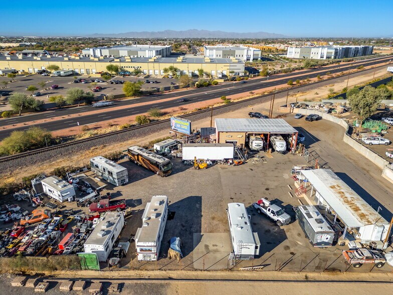 More Photos Of 7659 W Hatcher Rd, Peoria Warehouse For Sale