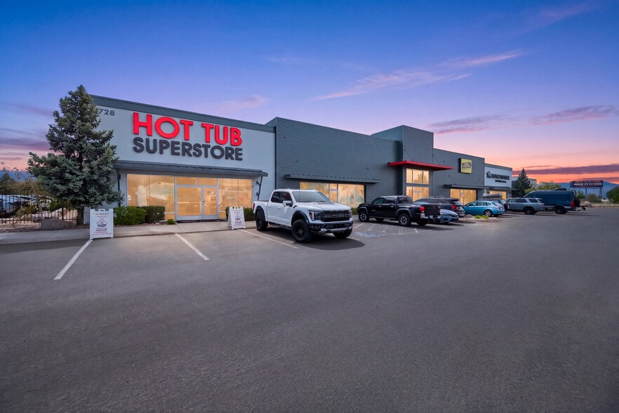 More Photos Of 9728 S Virginia St, Reno Showroom For Sale
