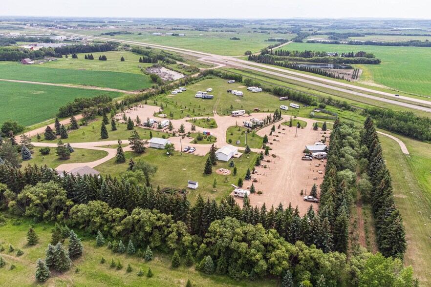 More Photos Of PT SE 10-50-2 W4, Blackfoot Trailer Camper Park For Sale