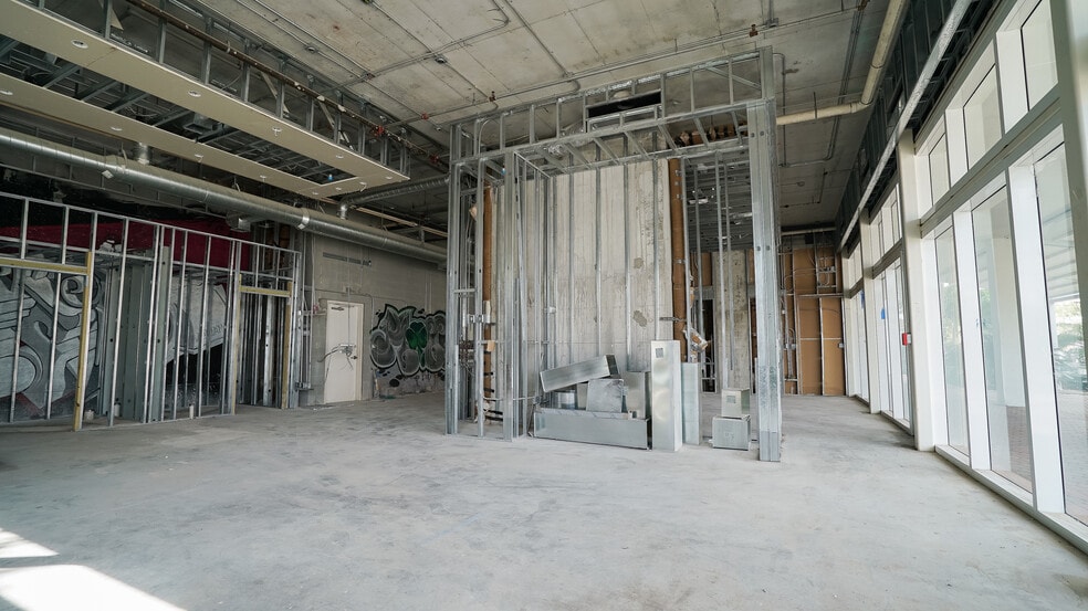 More Photos Of 2700 N Miami Ave, Miami Apartments For Lease