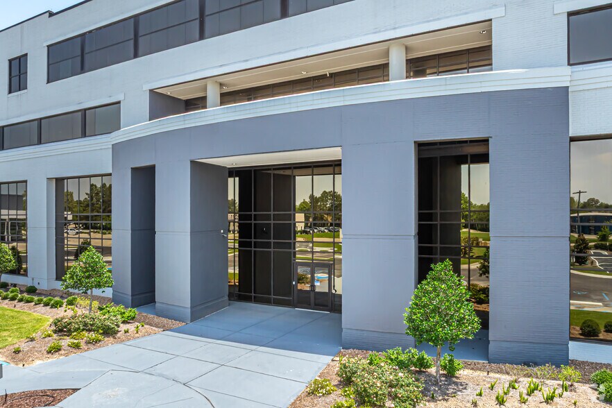 More Photos Of 4455 American Way, Baton Rouge Loft Creative Space For Sale