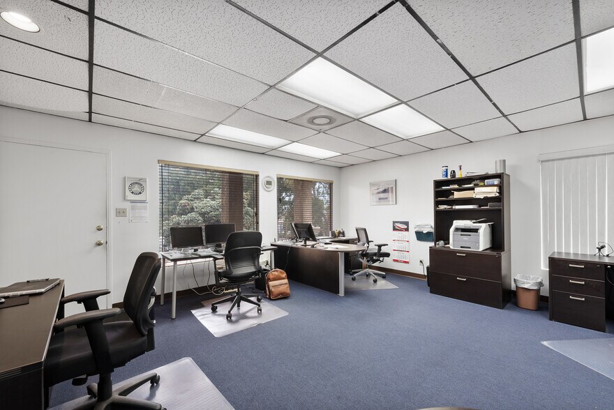 More Photos Of 720 N Ventura Rd, Port Hueneme Office Residential For Sale
