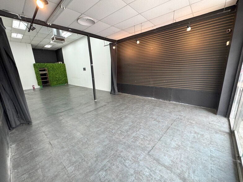 More Photos Of 1100-1106 S Los Angeles St, Los Angeles General Retail For Sale