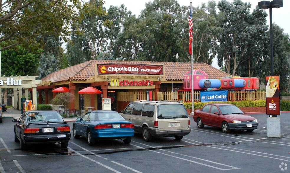 More Photos Of 3247-3261 S White Rd, San Jose Unknown For Lease