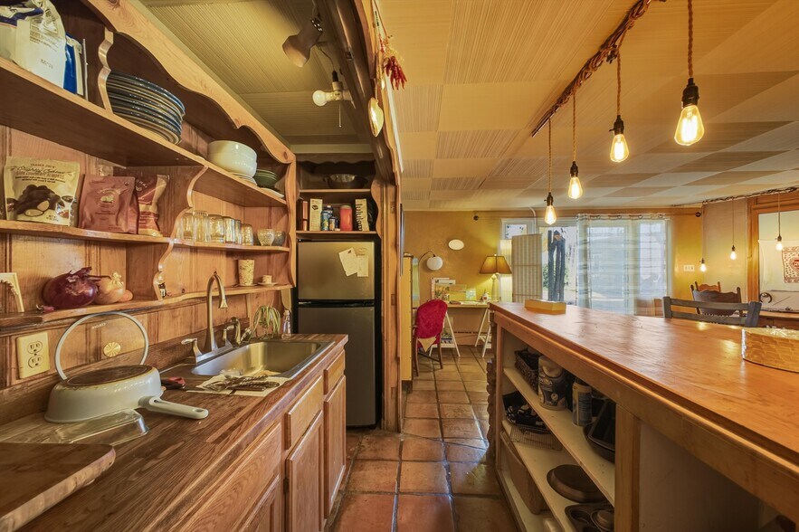 More Photos Of 24 Matisse Rd NE, Albuquerque Apartments For Sale