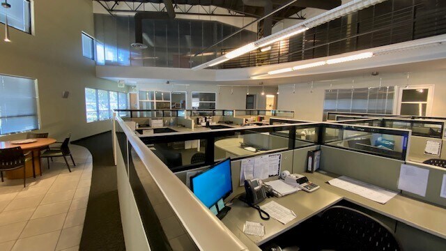 More Photos Of 2020 N Loop Rd, Alameda Warehouse For Lease