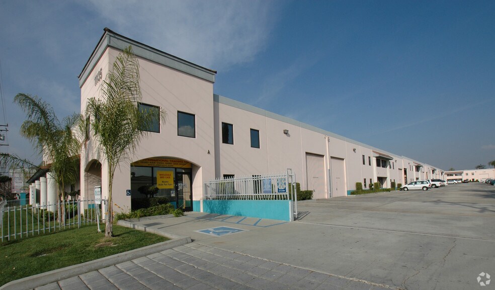 Primary Photo Of 11135 E Rush St, South El Monte Manufacturing For Lease