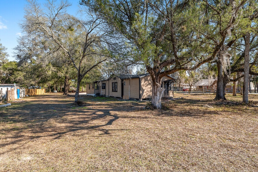 More Photos Of 1007 25th St, Ocala General Retail For Sale