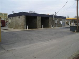 More Photos Of 2 W Main St, Cambridge City Carwash For Lease