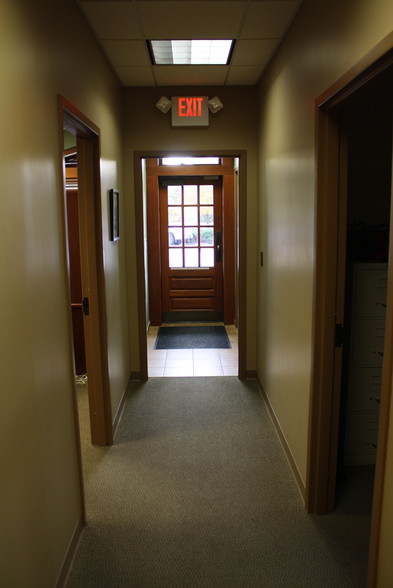 More Photos Of 602 Crescent Pl, Ridgeland Office For Lease