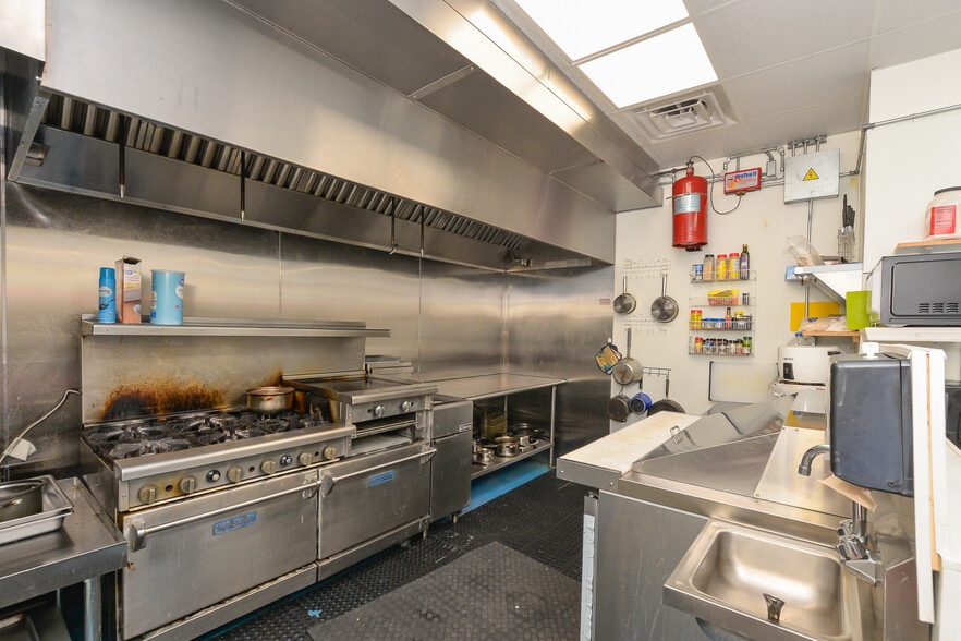 More Photos Of 4201 S 25th St, Fort Pierce Assisted Living For Sale