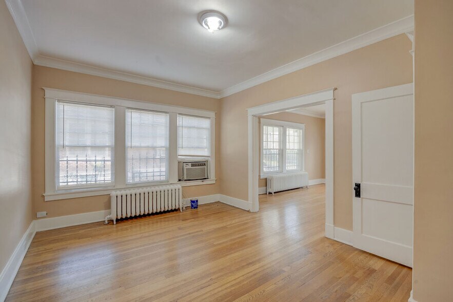 More Photos Of 195 Angelus St, Memphis Multifamily For Sale