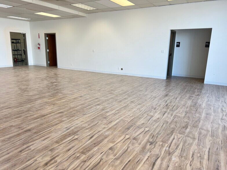 More Photos Of 1320 W A St, Pasco Warehouse For Sale