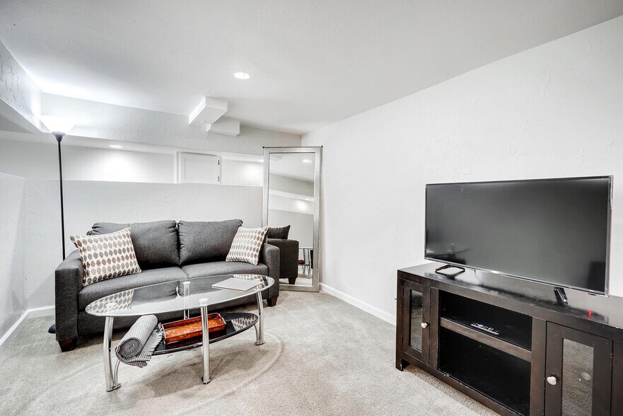 More Photos Of 517 Josephine St, Denver Land For Sale