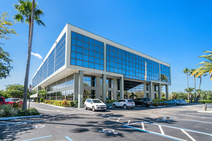 Primary Photo Of 631 US Highway 1, North Palm Beach Office For Lease