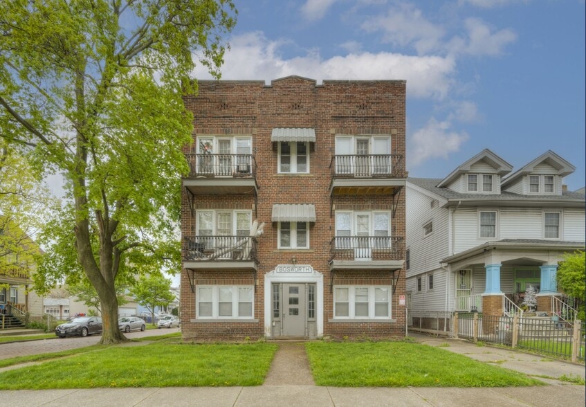 More Photos Of 3438 Bosworth Rd, Cleveland Apartments For Sale