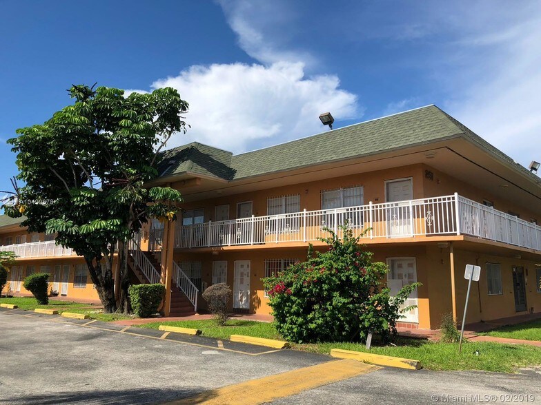 More Photos Of 251-291 NW 177th St, Miami Apartments For Sale