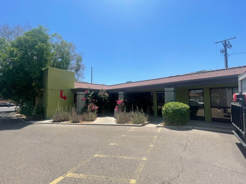 More Photos Of 2024 N 7th St, Phoenix Restaurant For Sale