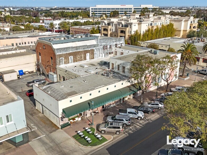 More Photos Of 1405 Marcelina Ave, Torrance Storefront Retail Office For Lease