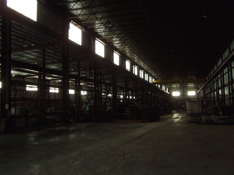 More Photos Of 876 N Lenola Rd, Moorestown Warehouse For Lease