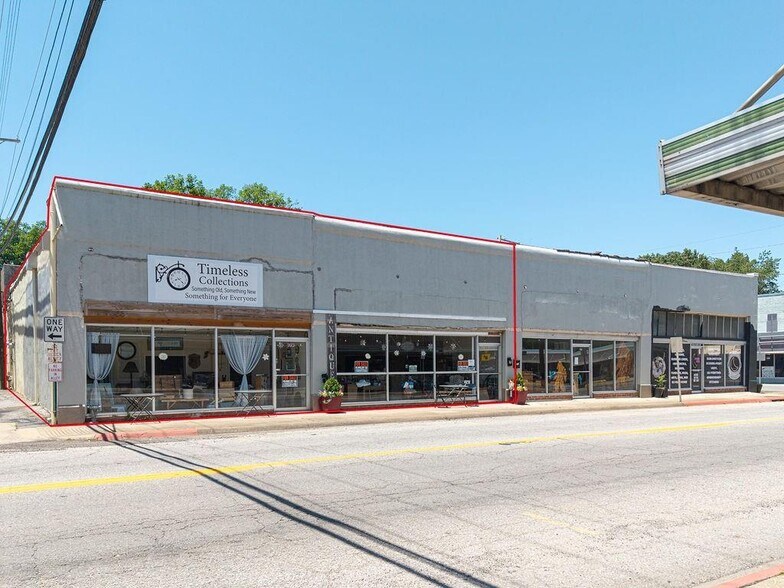 Primary Photo Of 111 N 3rd St, Ozark General Retail For Sale