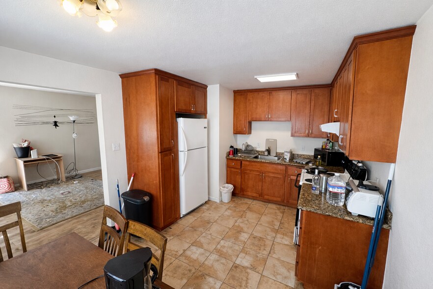 More Photos Of 2015 Hearst Ave, Berkeley Apartments For Sale