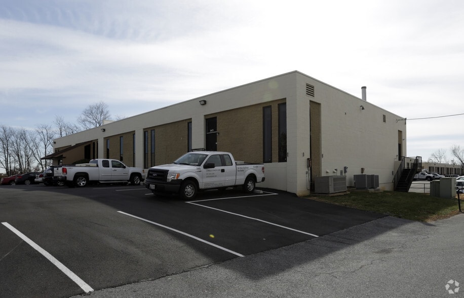 More Photos Of 645 Lofstrand Ln, Rockville Unknown For Lease