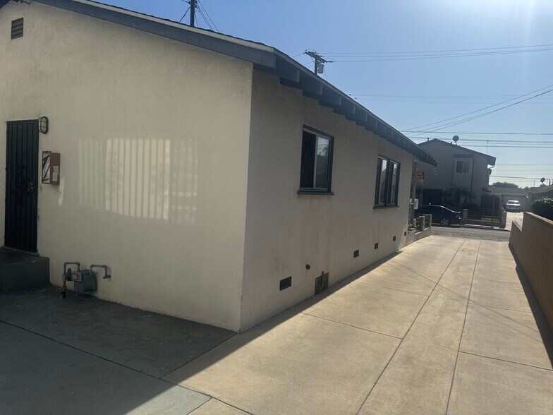 More Photos Of 1713 W 150th St, Gardena Apartments For Sale