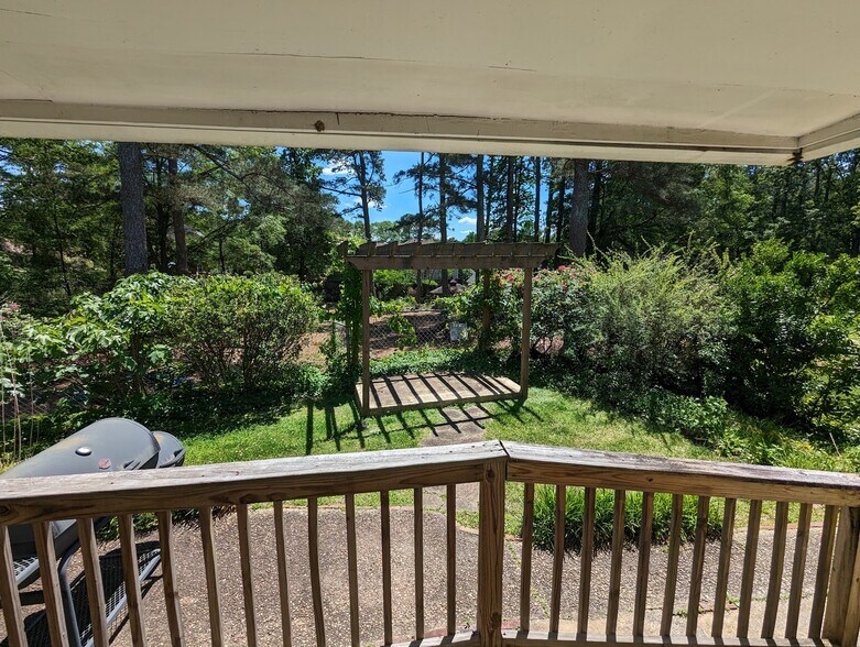 More Photos Of 395 Russell Drive, Smyrna Daycare Center For Sale