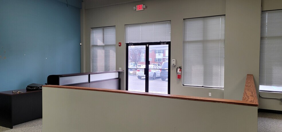 More Photos Of 131 New Rd, Parsippany Storefront For Lease