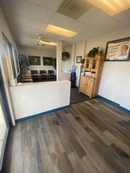 More Photos Of 2025 W Grant Rd, Tucson Medical For Sale