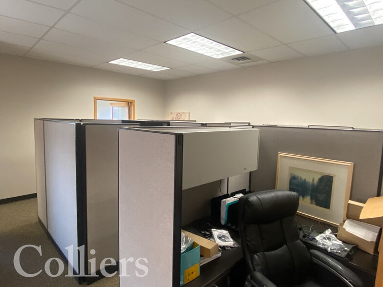 More Photos Of 2541 N Stokesberry Pl, Meridian Office For Lease