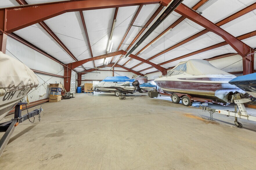 More Photos Of 490 Fort Martin Rd, Maidsville Flex For Sale
