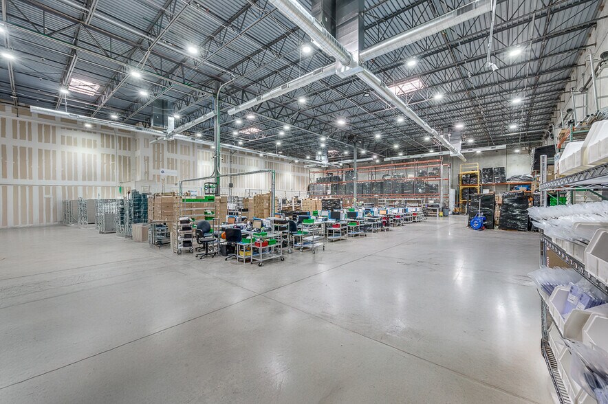 More Photos Of 1701 10th St, Plano Warehouse For Sale