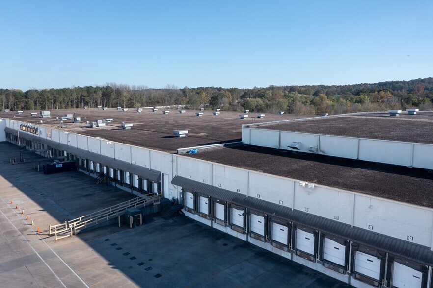 More Photos Of 3475 International Park Dr SE, Atlanta Distribution For Lease