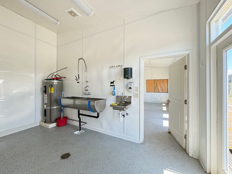 More Photos Of 1002 Lemmon Rd, Port Angeles Land For Sale