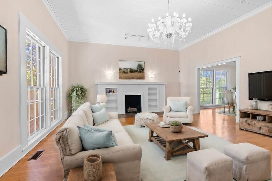 More Photos Of 219 Old Mill Rd, Winchester Office For Sale