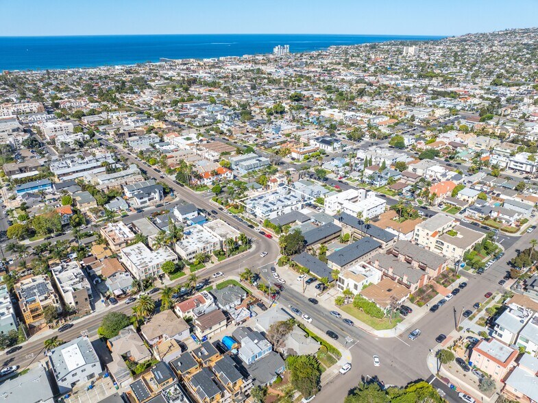 More Photos Of 1420 Pacific Beach Dr, San Diego Apartments For Sale