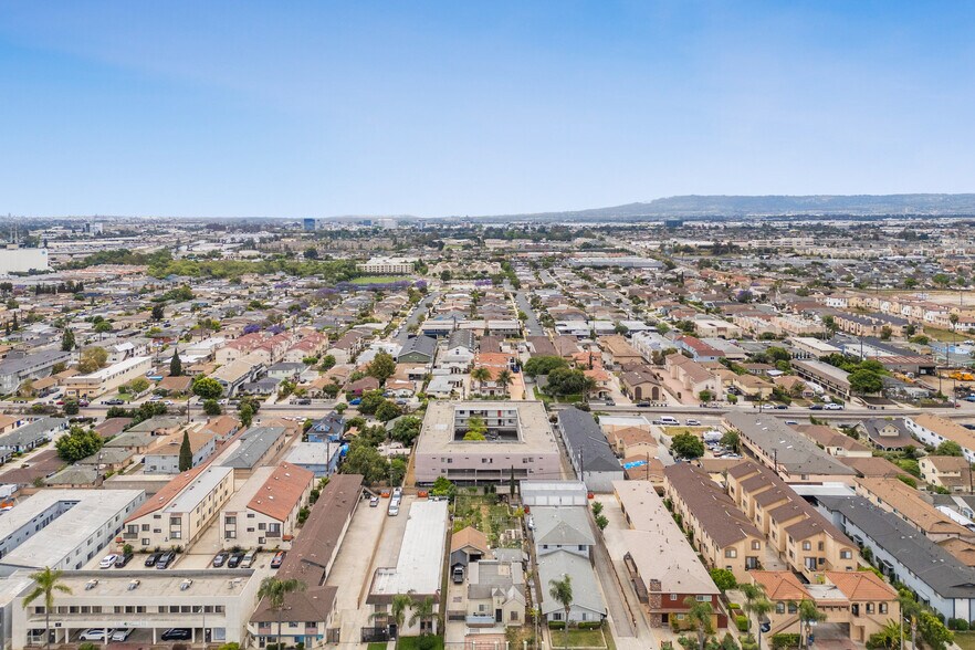 More Photos Of 1225 W 166th St, Gardena Apartments For Sale
