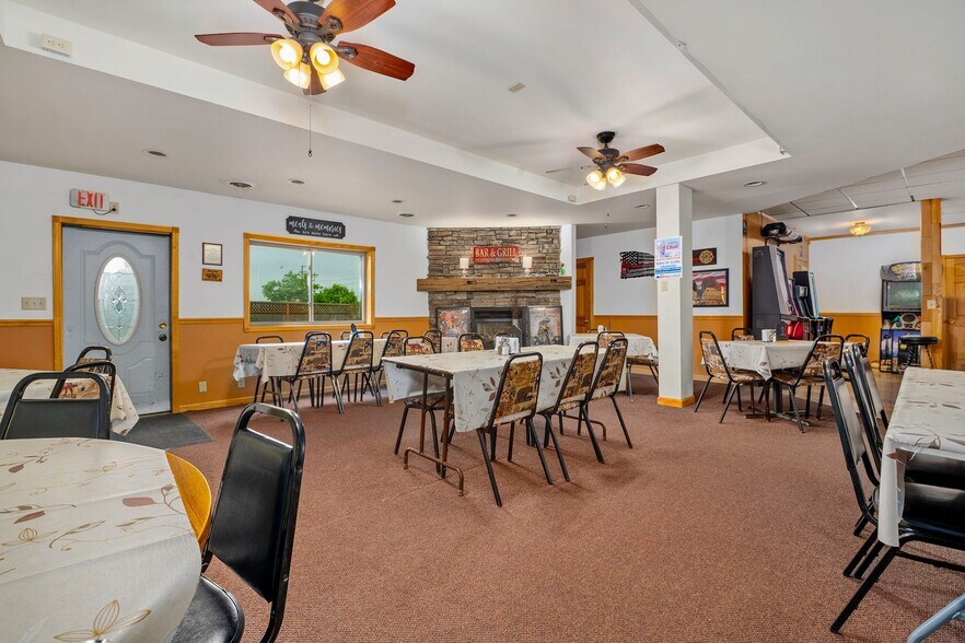 More Photos Of W10595 County Road K, Elcho Restaurant For Sale