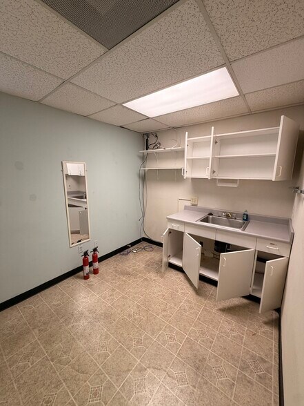 More Photos Of 3239 Adams Ave, San Diego Office For Lease