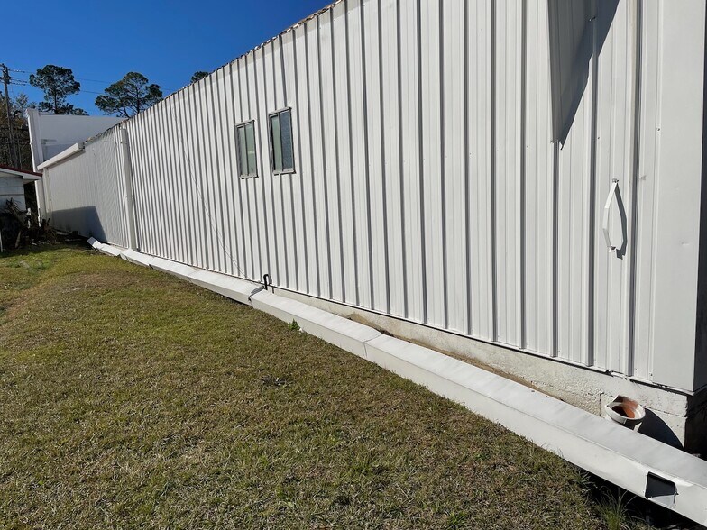 More Photos Of 435 S Main St, Swainsboro Freestanding For Sale