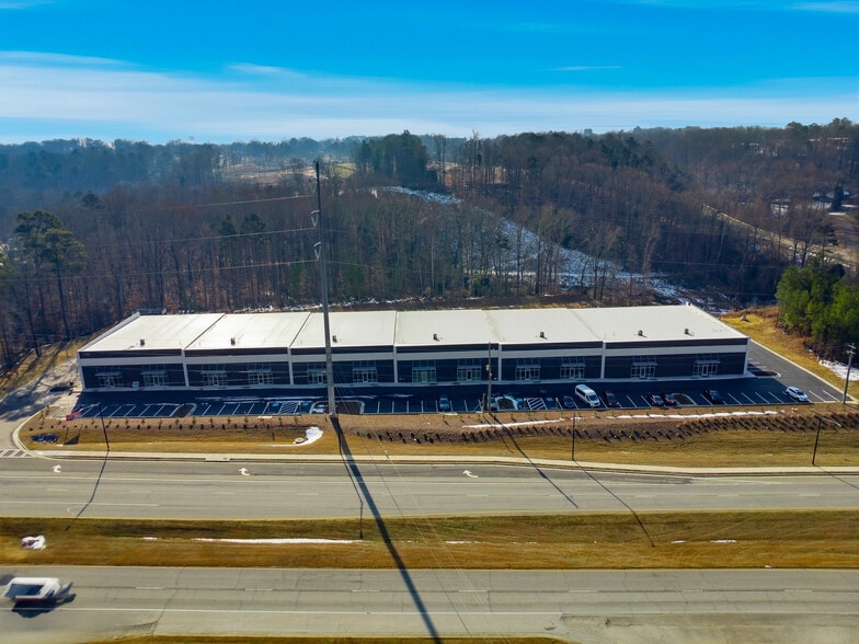 Primary Photo Of 1901 Peachtree Industrial Blvd, Buford Warehouse For Lease